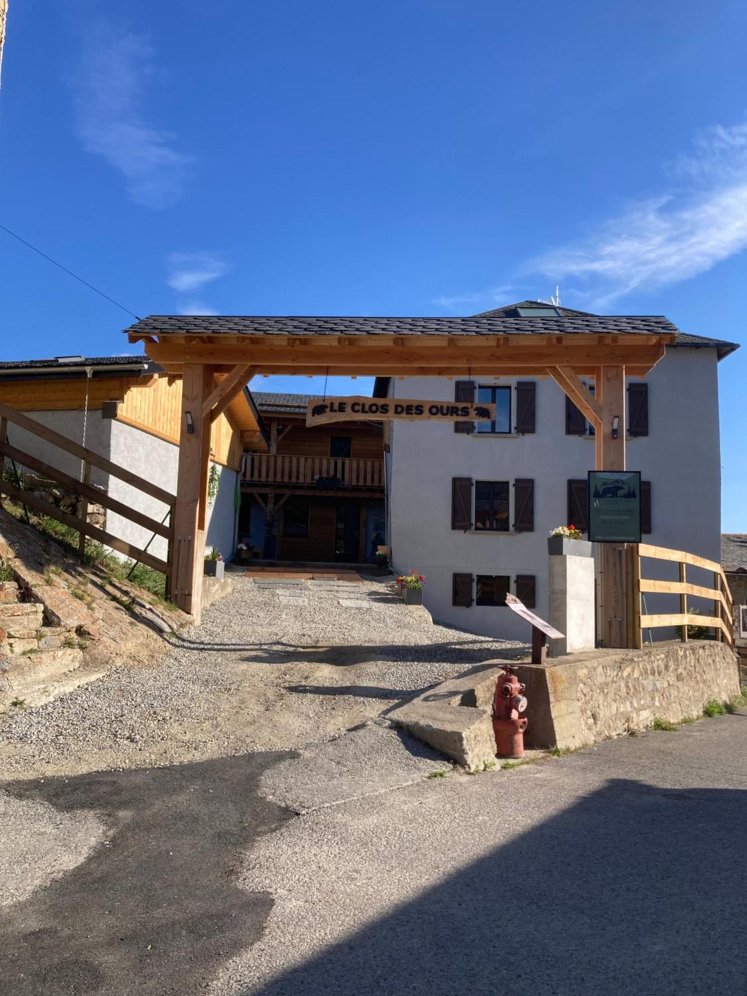 Studio Canellito Le Clos Des Ours Matemale Exteriör bild